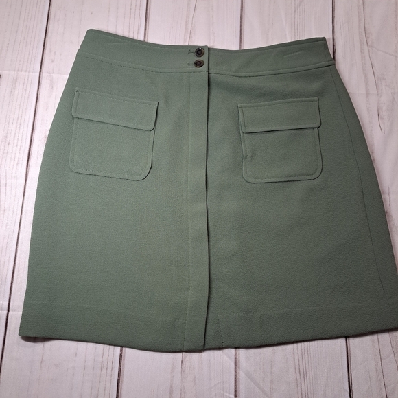 Banana Republic Olive Green Military Short Flight Button Mini Skirt  Pockets Sz8 - Picture 1 of 9